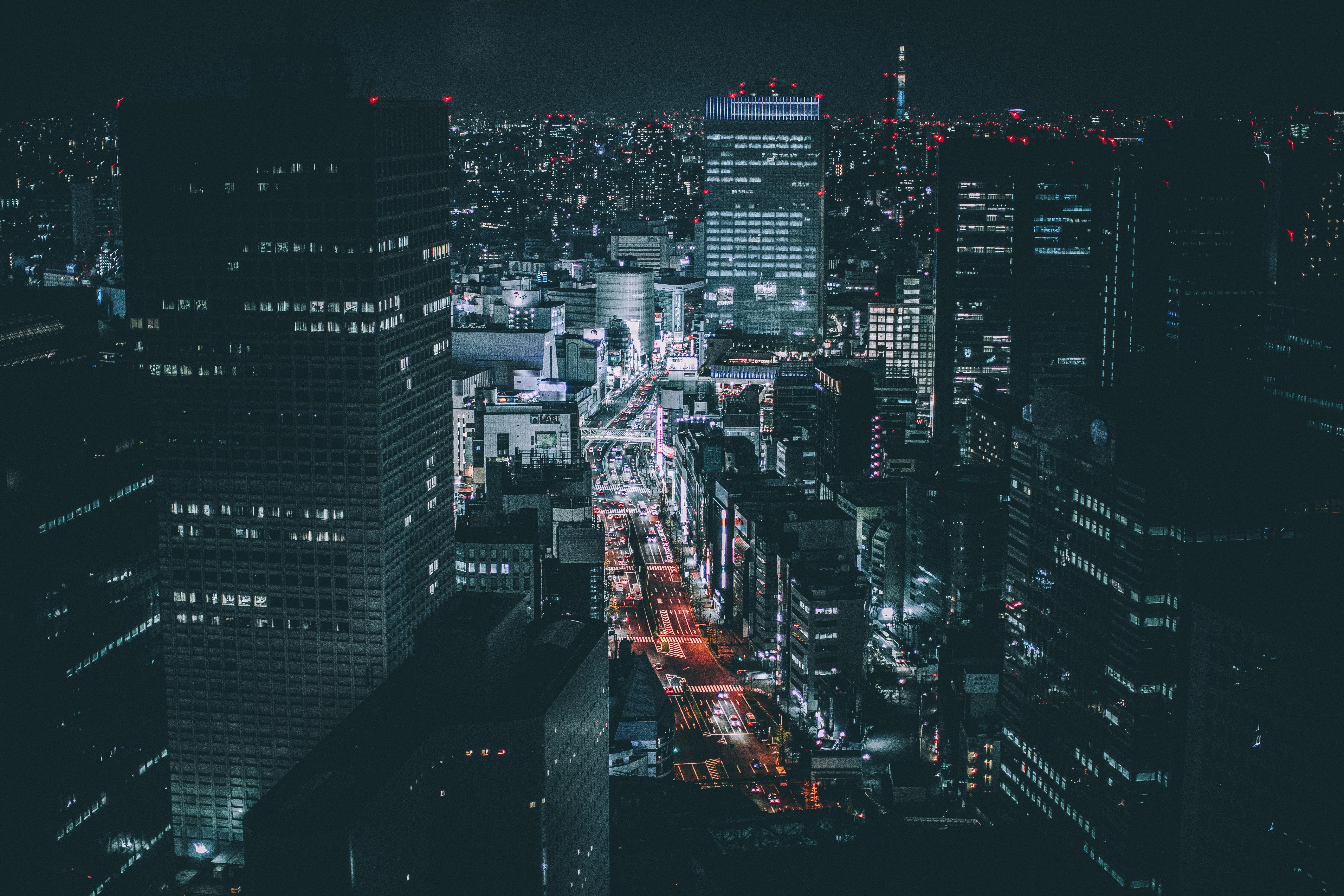 tokyo-skyscraper_dark